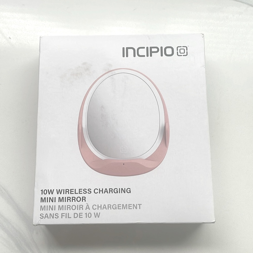 Insipid Wireless Charging Mirror